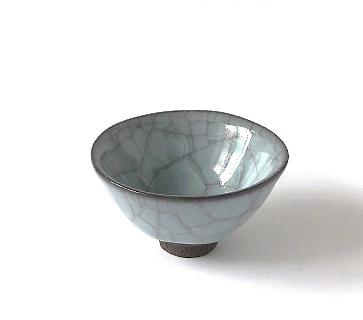 粉青瓷　ぐい呑